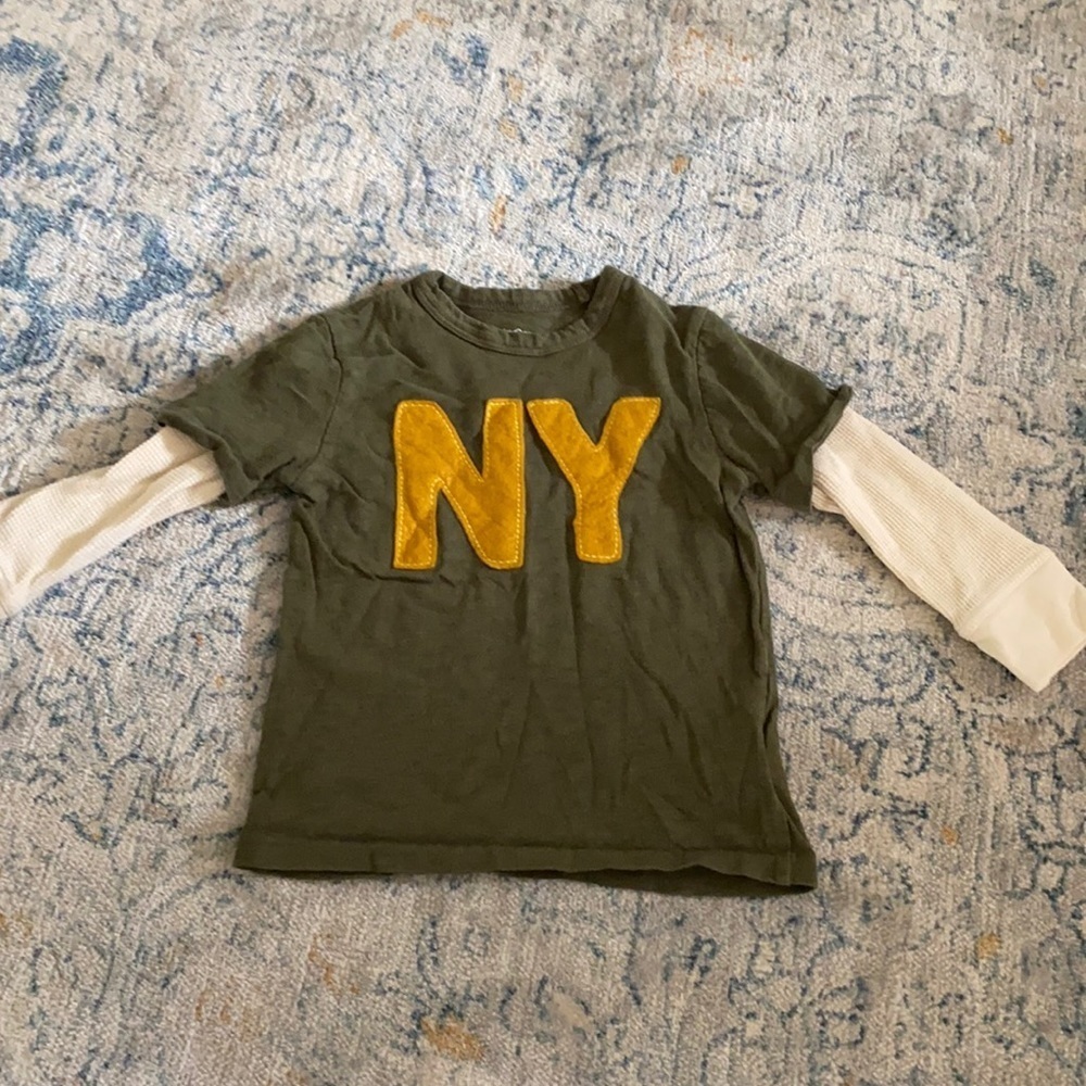 BabyGap long sleeve shirt  size 2 years